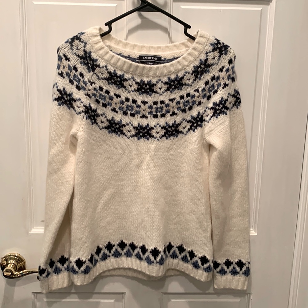 NEVER WORN lands end knit sweater white/blue in XS petite